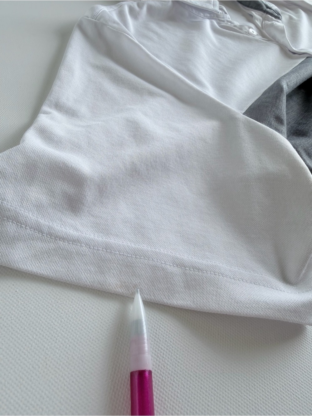 TravisMathew Pima Cotton Polo Shirt Gray White Colorblock Golf Size L - Picture 8 of 10